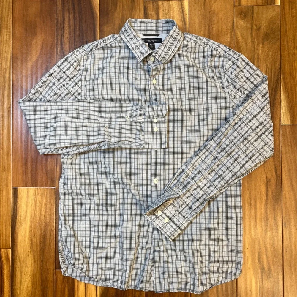 Banana Republic Button Down Shirt Mens Medium Grey Plaid‎ Slim Fit Long Sleeve